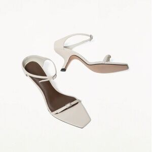 GIA STUDIOS Cream Strappy Curve Heeled Sandal NWOB Sz 39